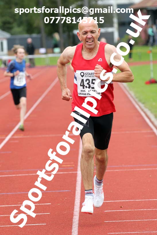 800 metres, NECAA Open Meeting, Morpeth, Sunday, September 27th. David T. Hewitson/Sports for All Pics